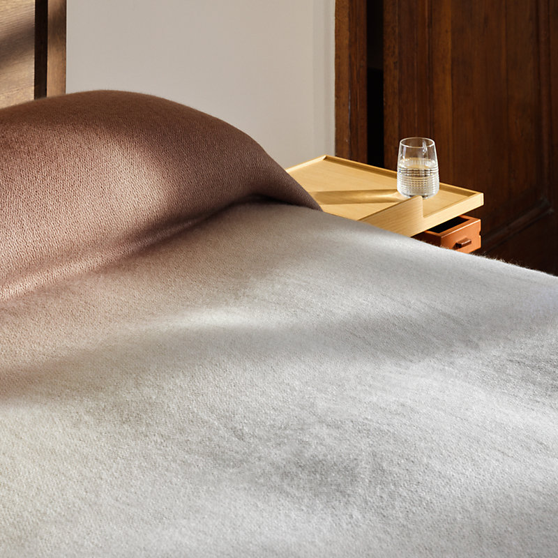 Yack'n'Dye bed cover | Hermès USA